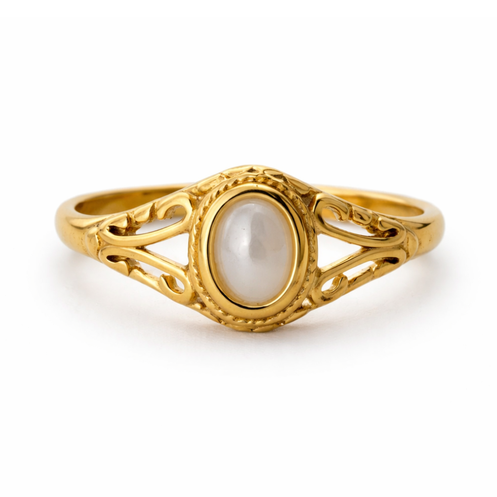 Alayna Pearl Detail Gold Ring