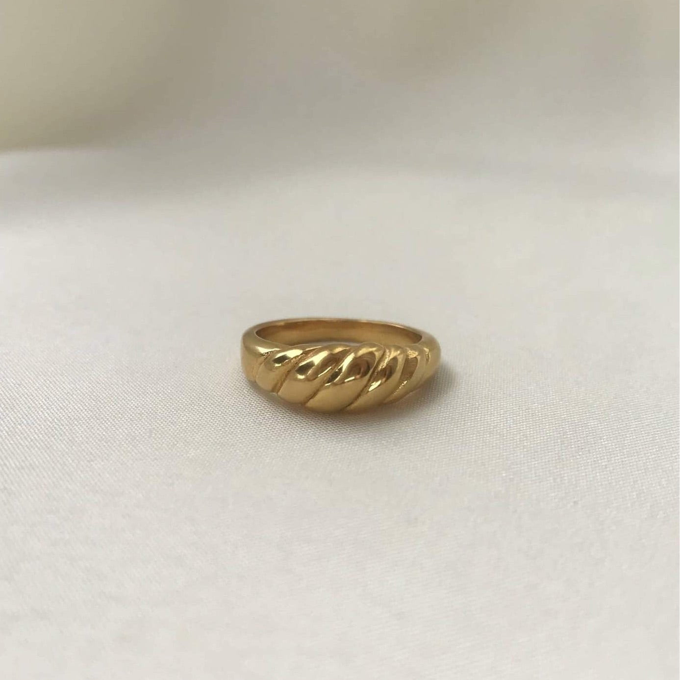 Helena Gold Croissant Ring