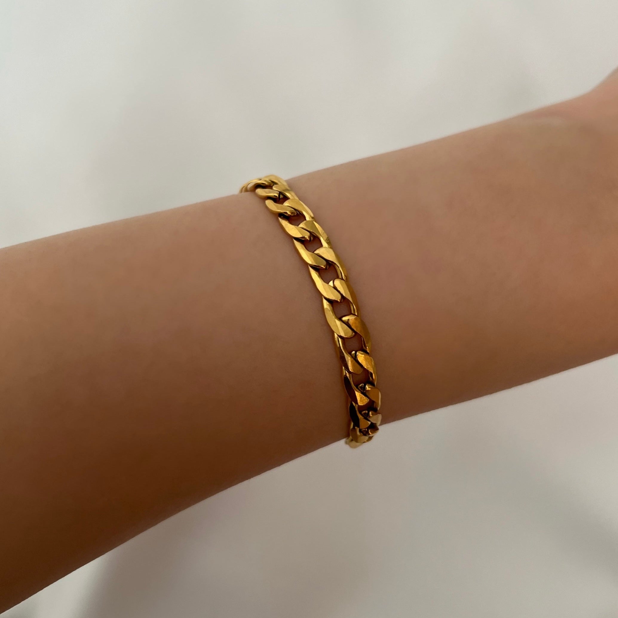 Flat Cuban Chain Bracelet