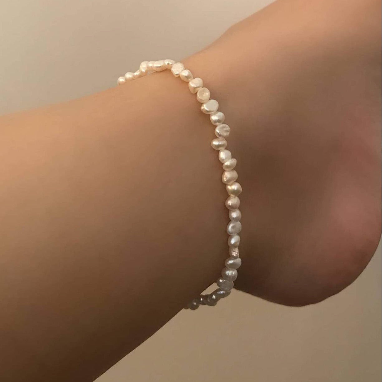 Nia Irregular Pearl Anklet