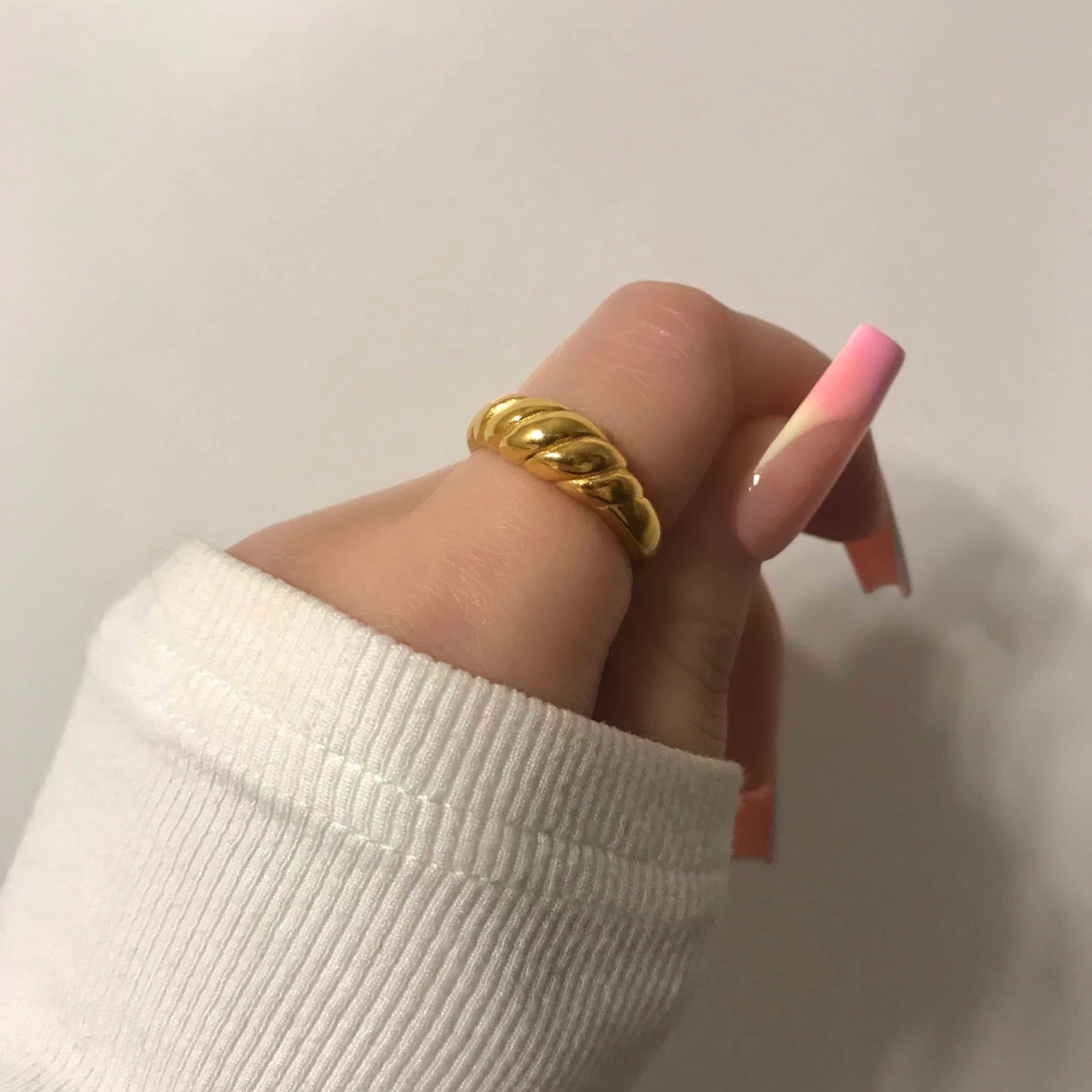 Helena Gold Croissant Ring