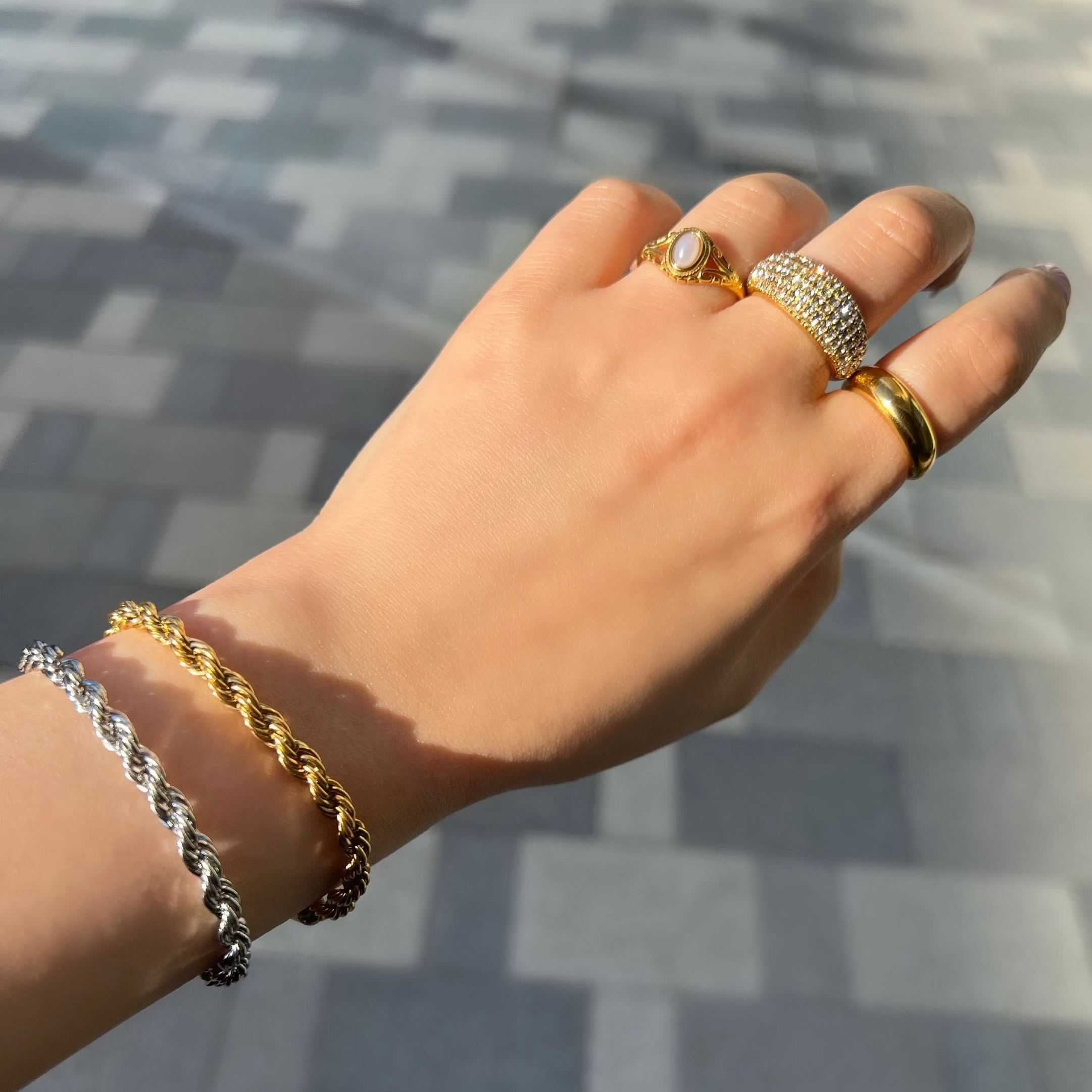 Alayna Pearl Detail Gold Ring