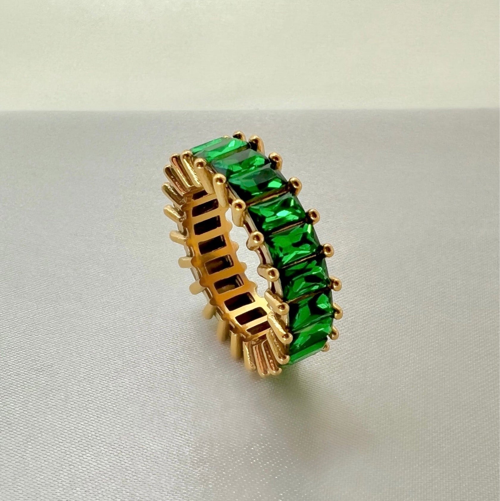 Emerald Green Cubic Zirconia Eternity Band Ring