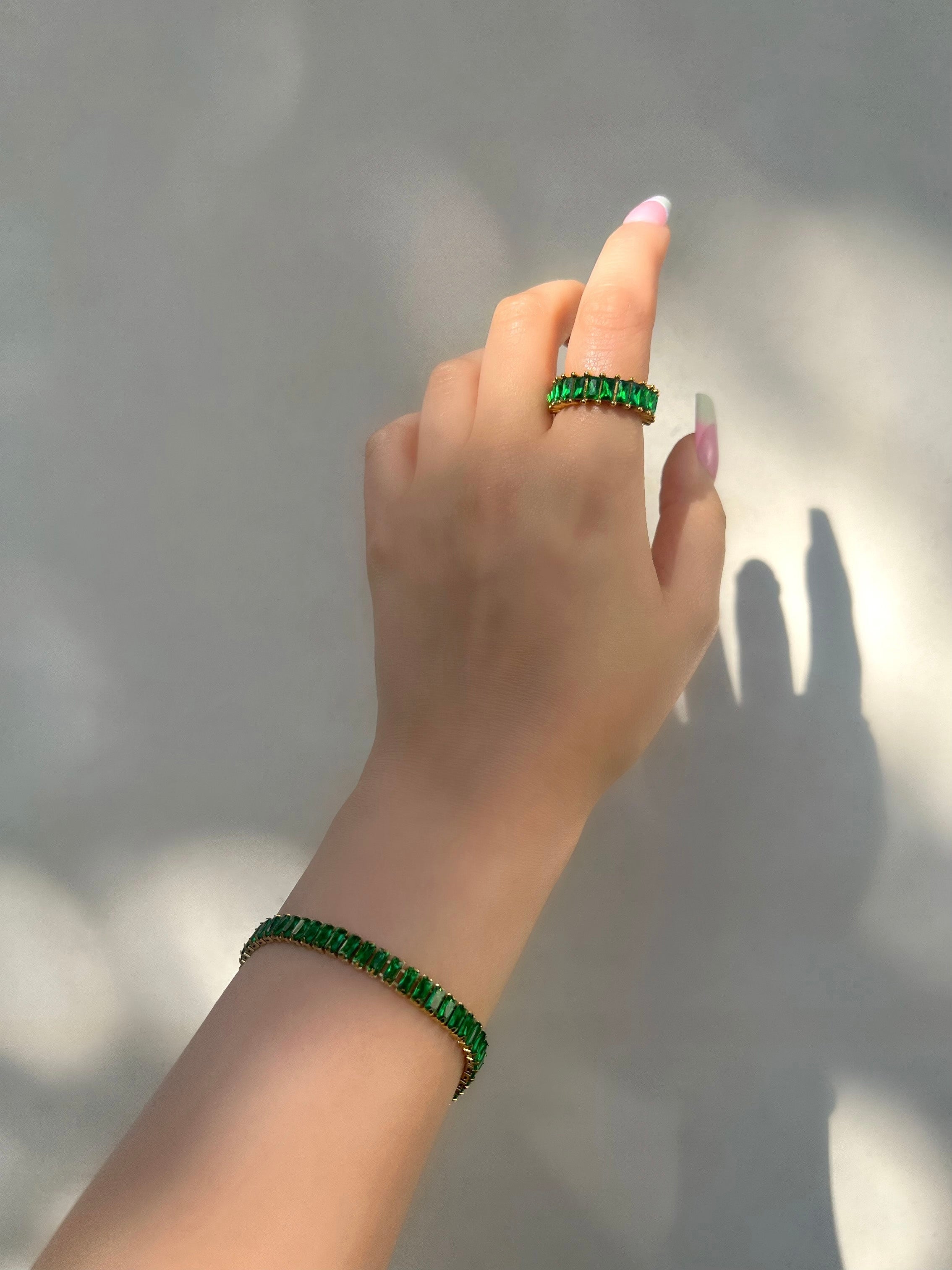 Emerald Green Cubic Zirconia Eternity Band Ring