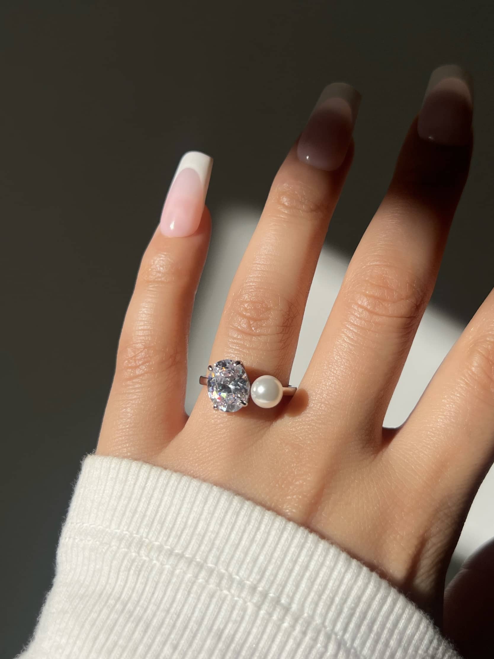 Doux Pearl Toi Et Moi Sterling Silver Ring