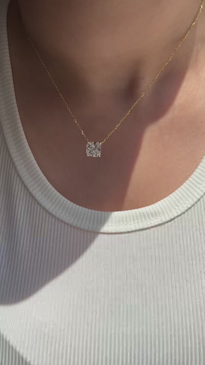 Lésa Radiant Cut Square Sterling Silver Pendant Necklace