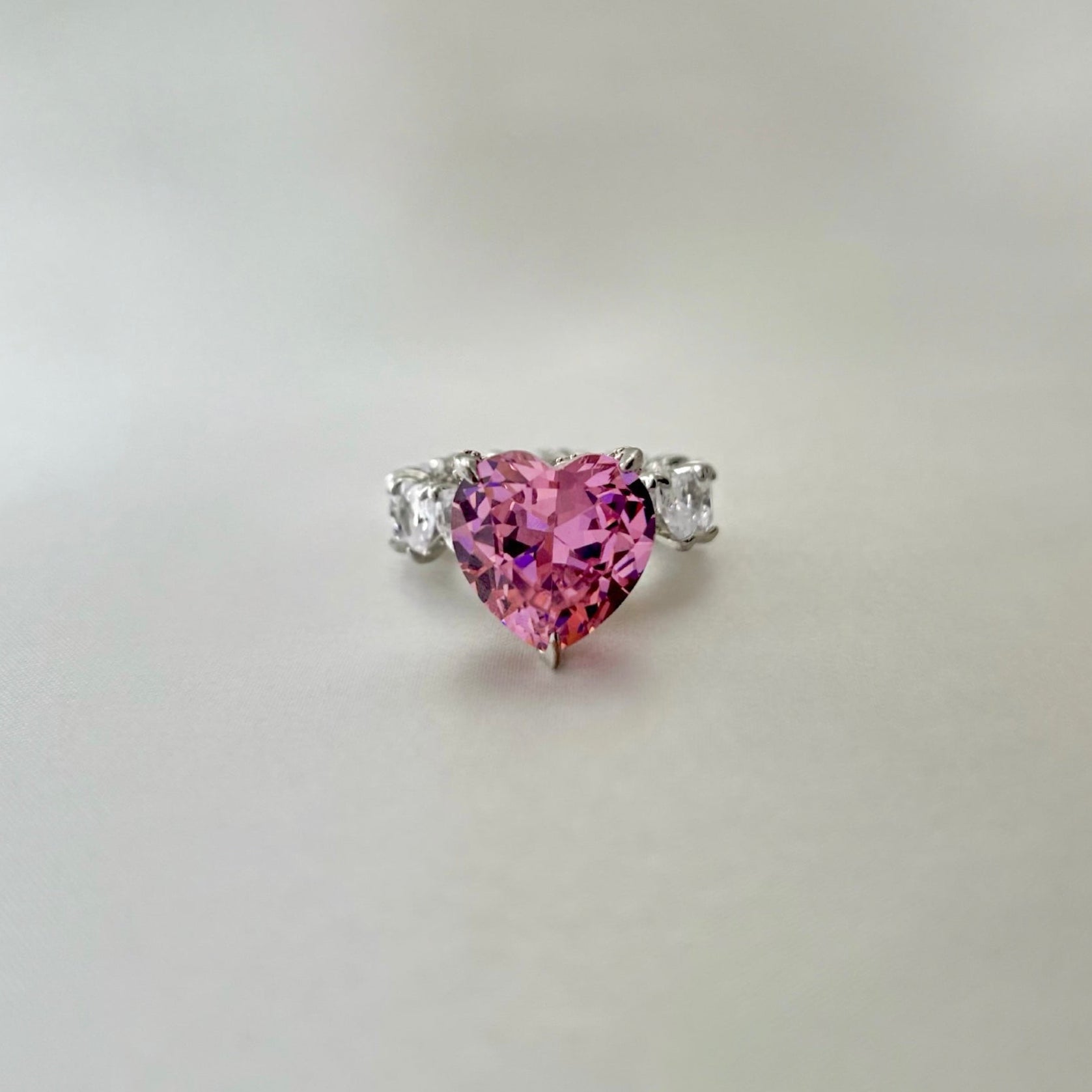 Queen Heart Cubic Zirconia Ring- Pink
